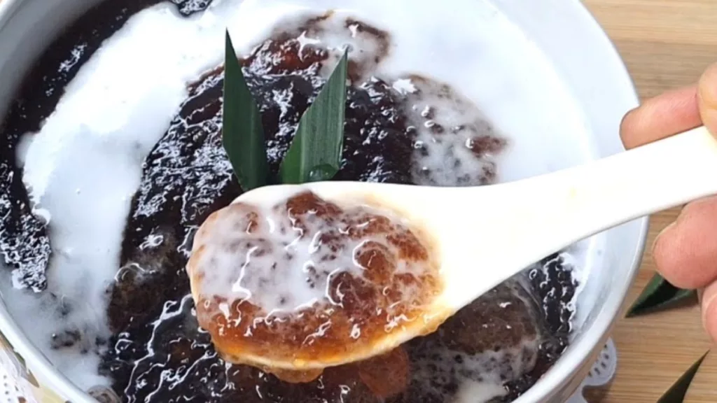 Cara Mudah Membuat Bubur Sagu Manis dan Lembut