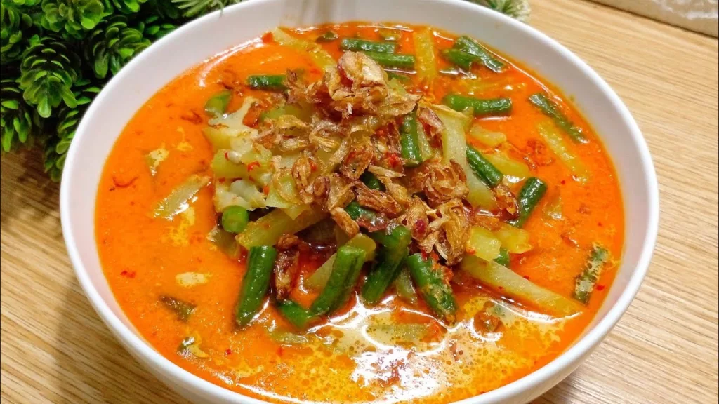 Resep Ketupat Sayur Betawi Gurih untuk Lebaran
