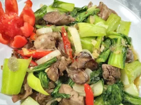 Resep Tumis Pokcoy Ati Ayam, Menu Sahur & Buka Puasa Lezat